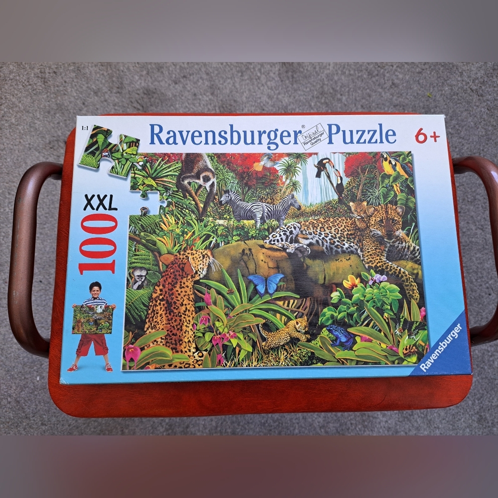 Ravensburger Puzzle Jungle Theme 100 Pieces